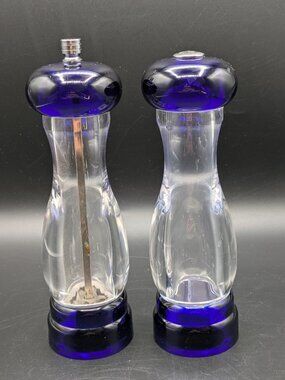 Olde Thompson Pepper Mill and Salt Shaker Clear Cobalt Blue Acrylic Vintage 8"